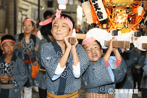 一関夏祭り　錦町フェス　半纏　はっぴ　祭り　神輿